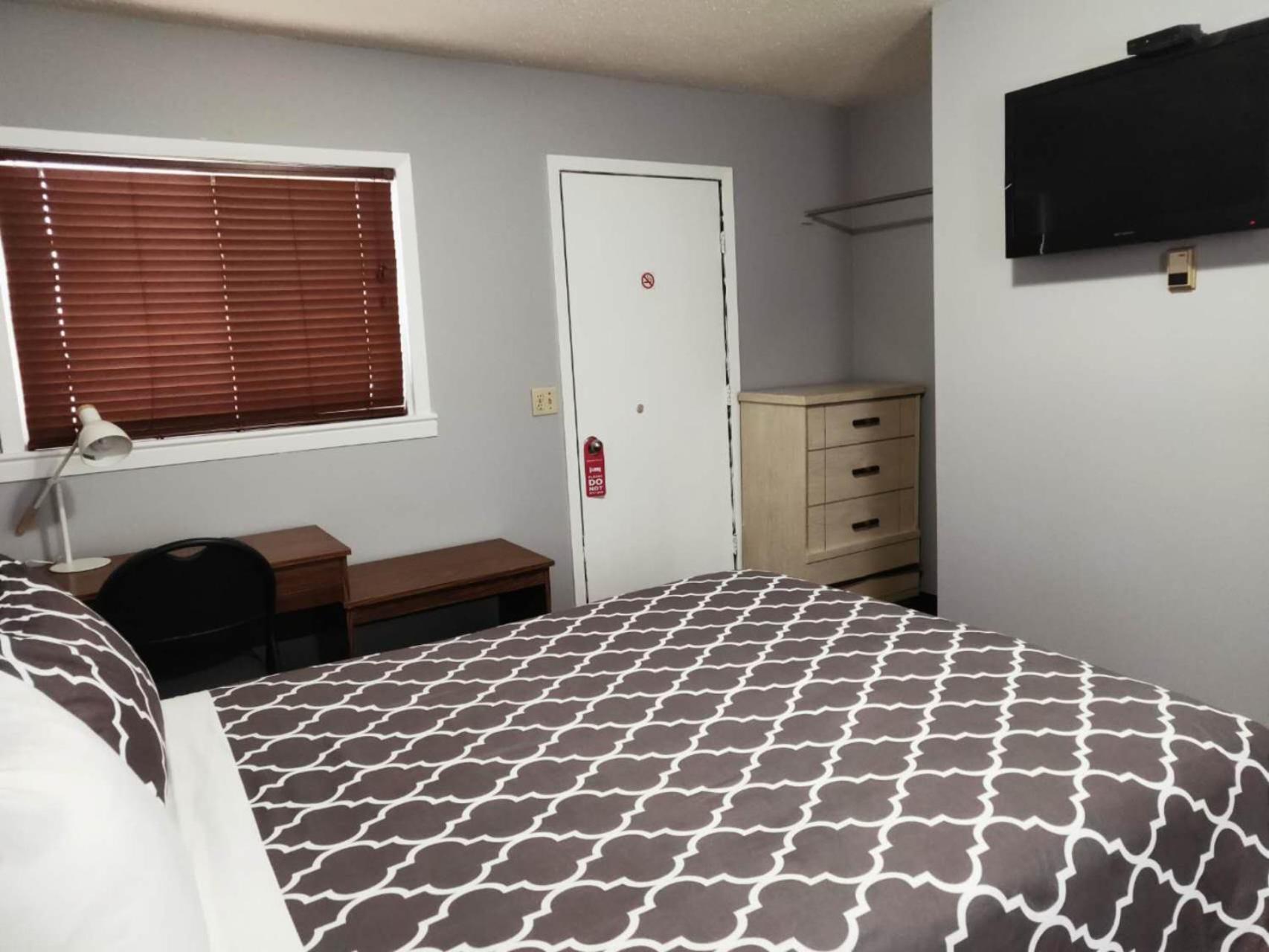 Melsask Motel Melville Exteriér fotografie