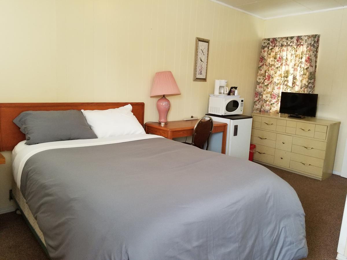 Melsask Motel Melville Exteriér fotografie